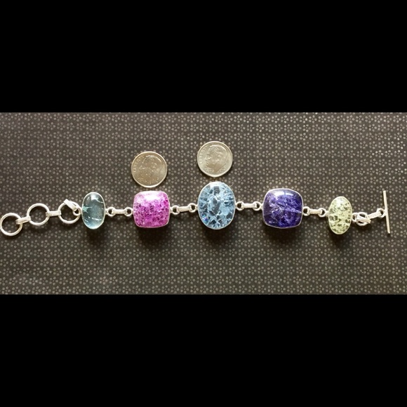 Rainbow Cracked Crystal Gemstone Bracelet - Picture 5 of 6